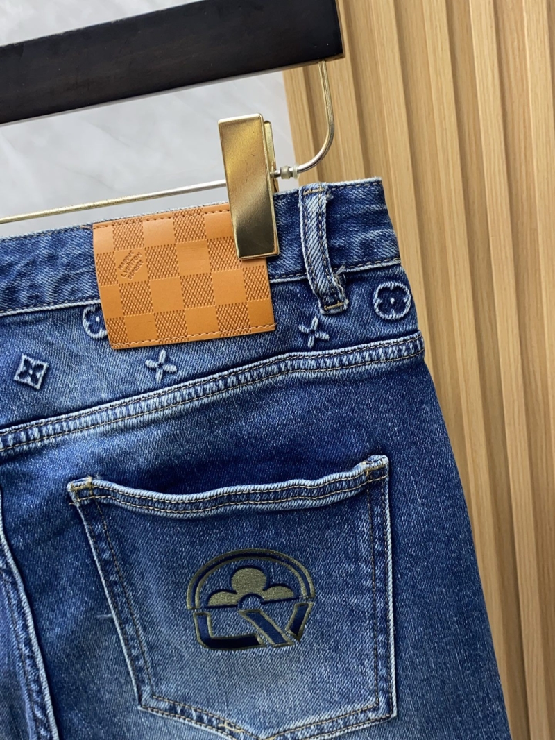 l0vis Vvtt0n jeans